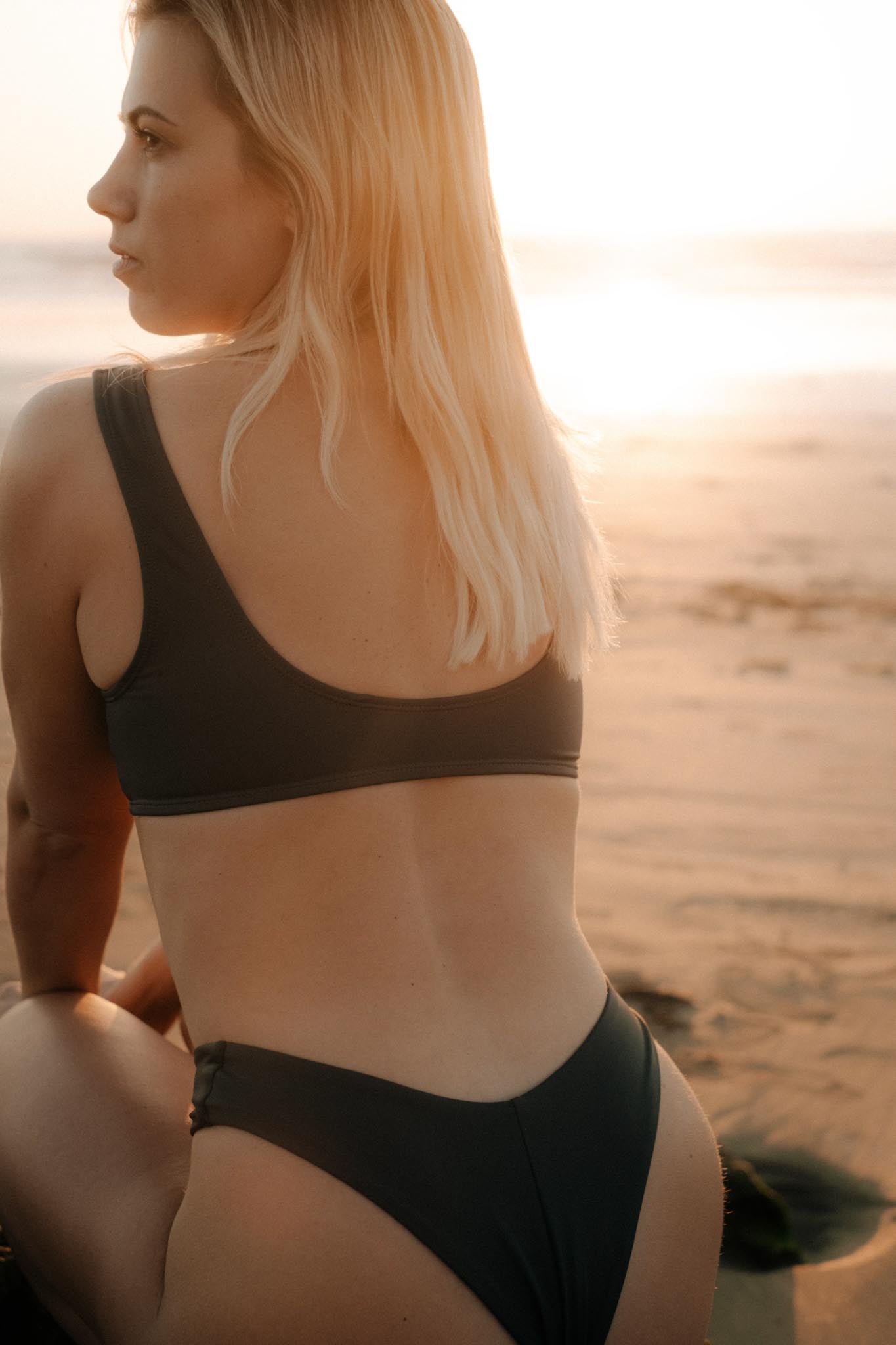 Noserider Surf Bikini Top in Titanium Gray